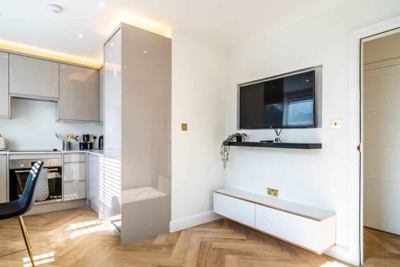 Beautiful In Kentish Town Appartamento